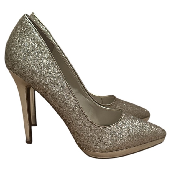 Aldo Glittery Gold Heels - Picture 2 of 4